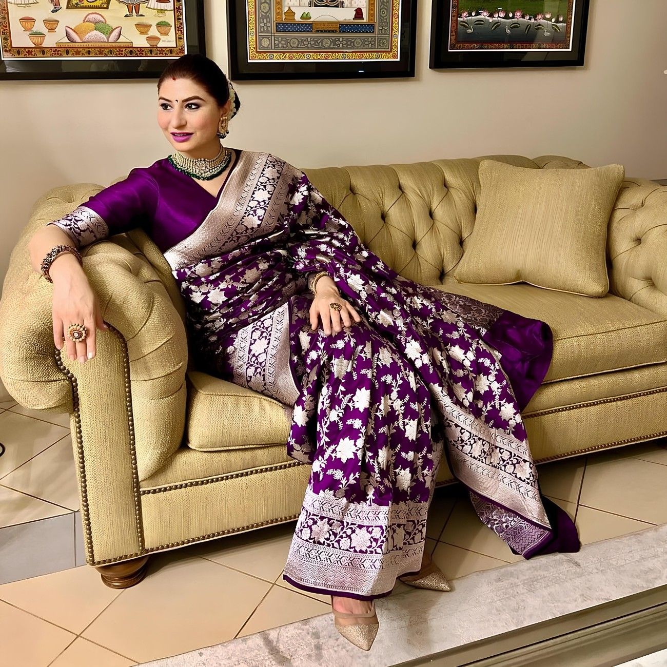 Premium Dola Silk Saree With Rich Floral Silver Zari Weaving And Royal Border