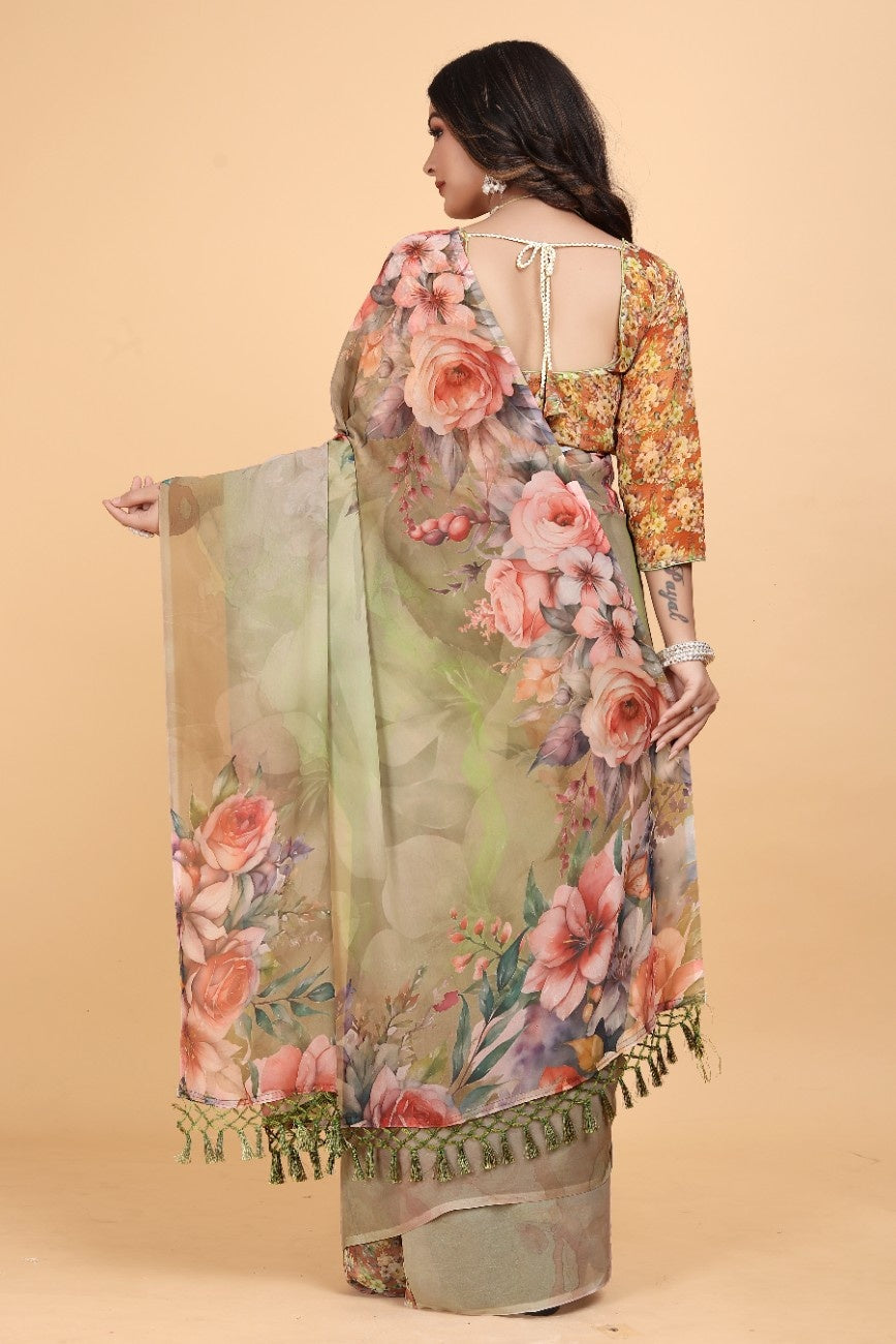 Georgette Saree with Floral Digital Print & Fancy Latkans