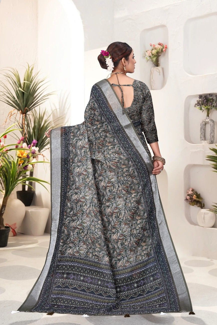 Georgette Saree with Digital Floral AND Geometric Print & Fancy Latkans