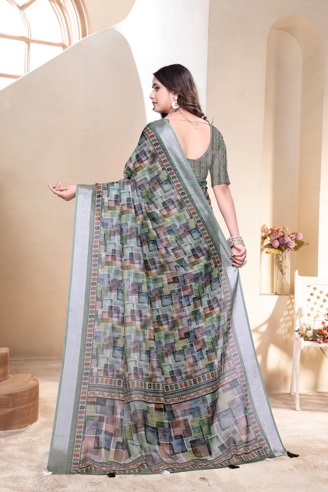 Linen saree with a digital print