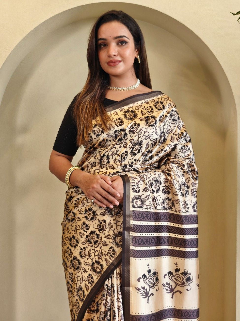 Viscose Dola Silk Saree