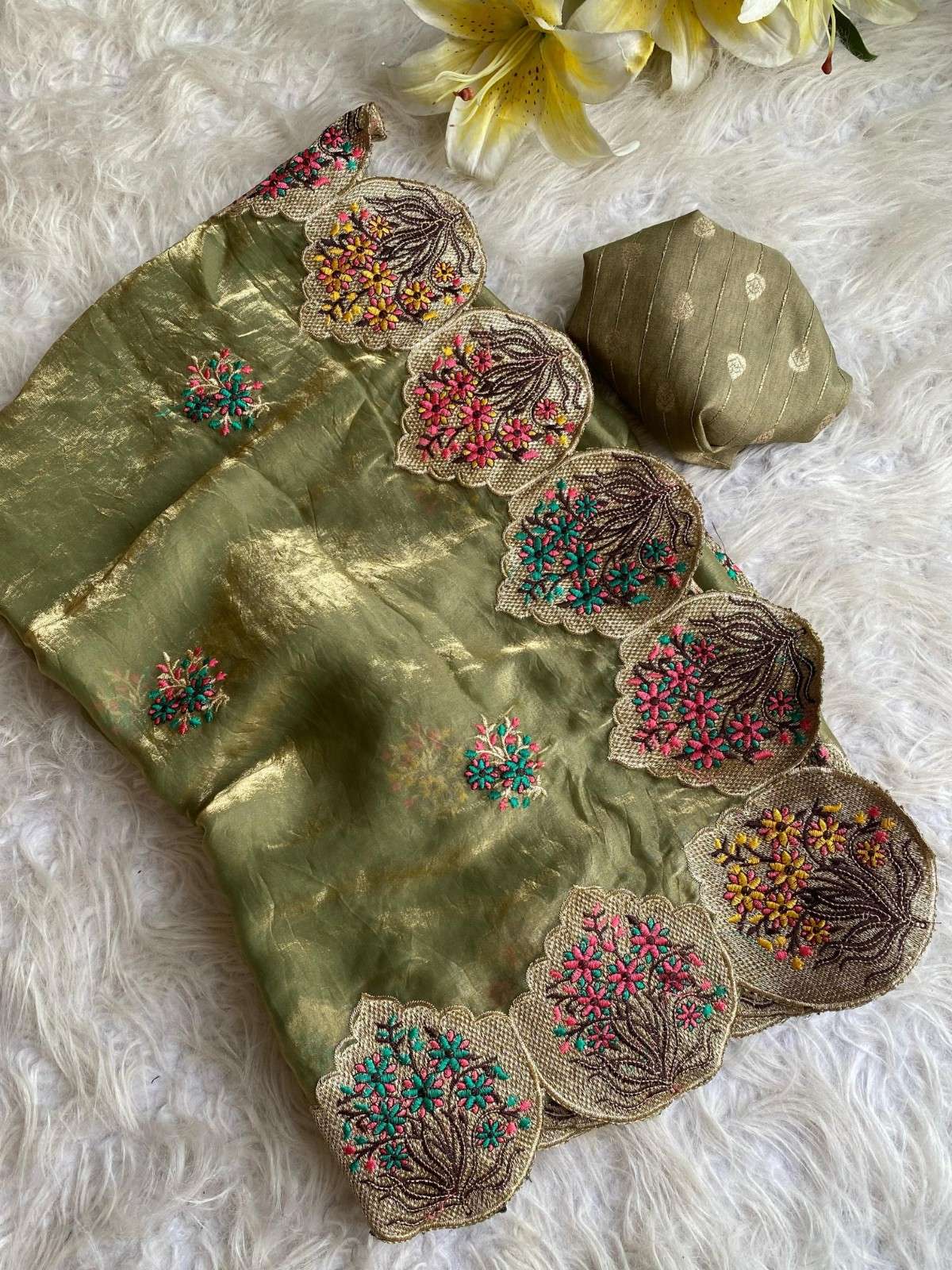 Luxurious Space Silk Saree With Premium Embroidery