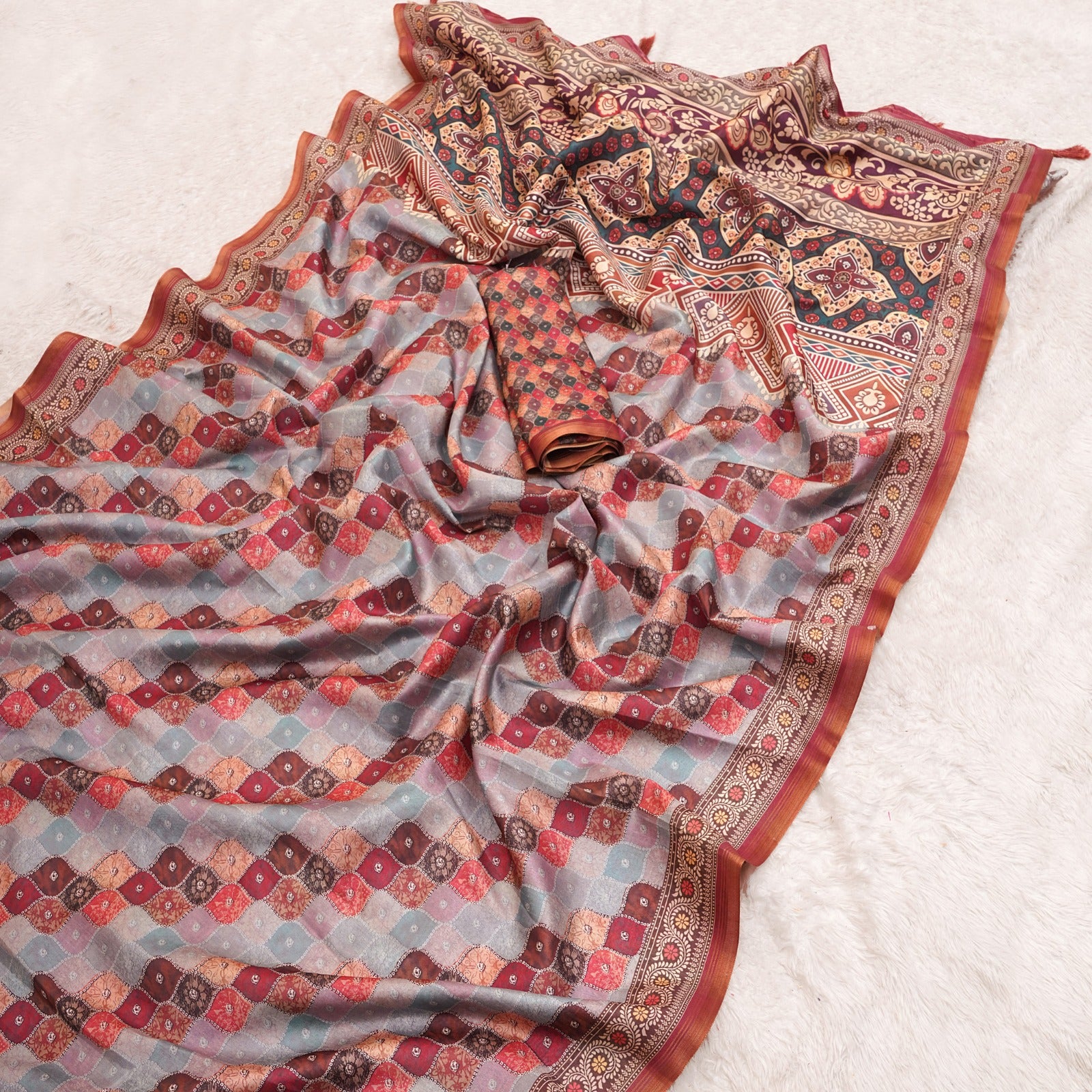 Premium Belly Silk Cotton Saree With floral digital prints and fancy latkans