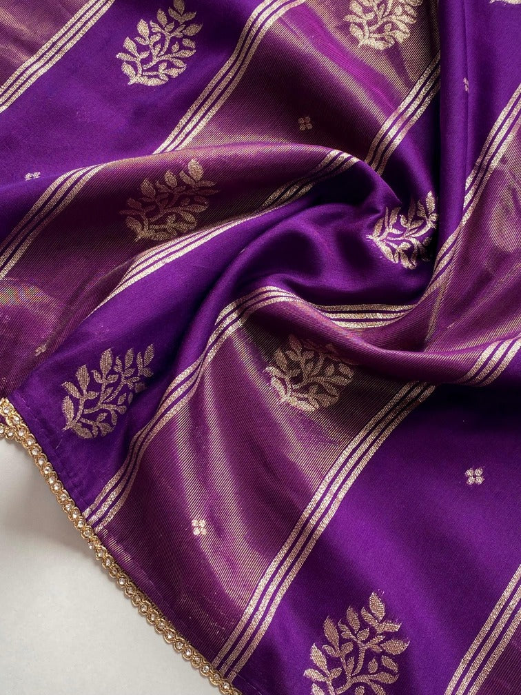 Premium Dola Silk Saree With Zari-Dola Stripes