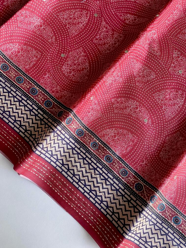 Premium Blend Silk Saree With  Bandhani Print And Kantha Work