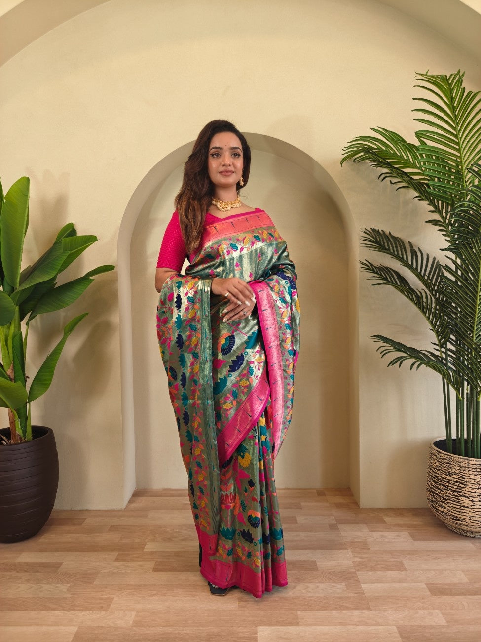Paithani Weaving Saree