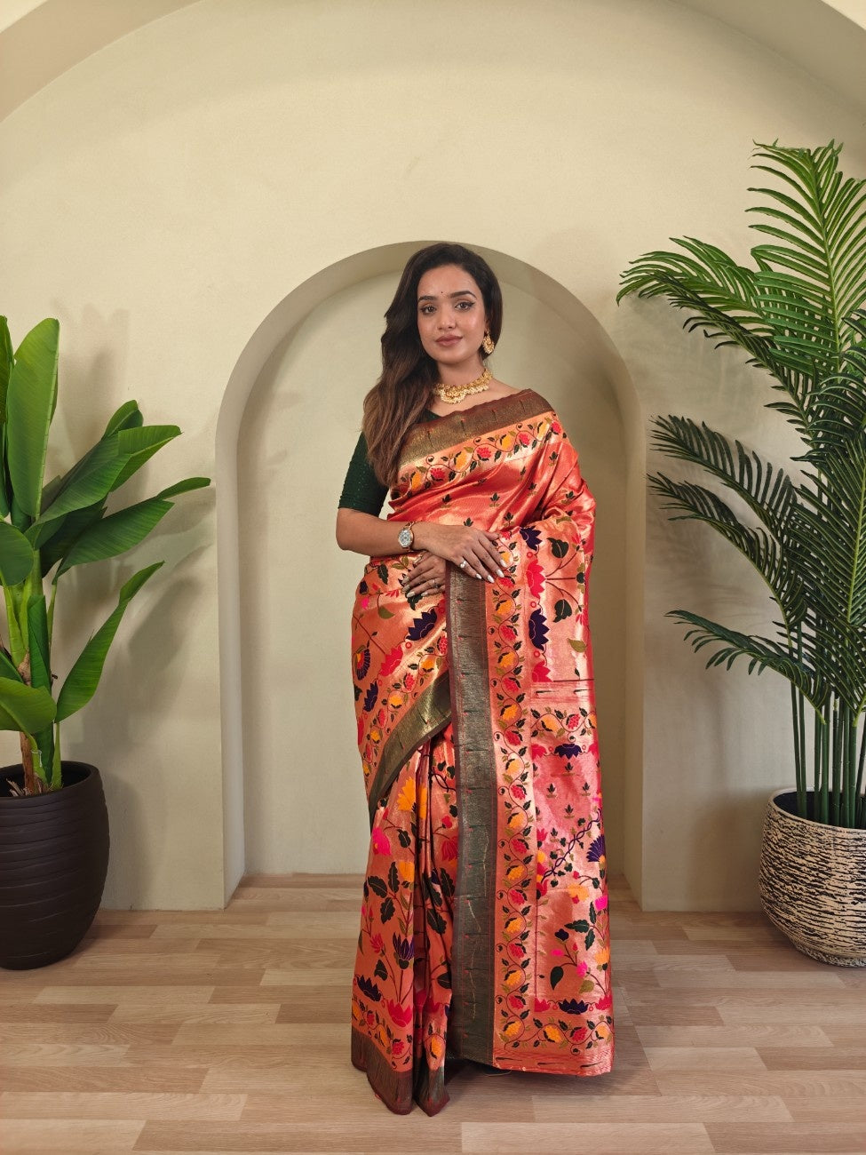 Paithani Weaving Saree