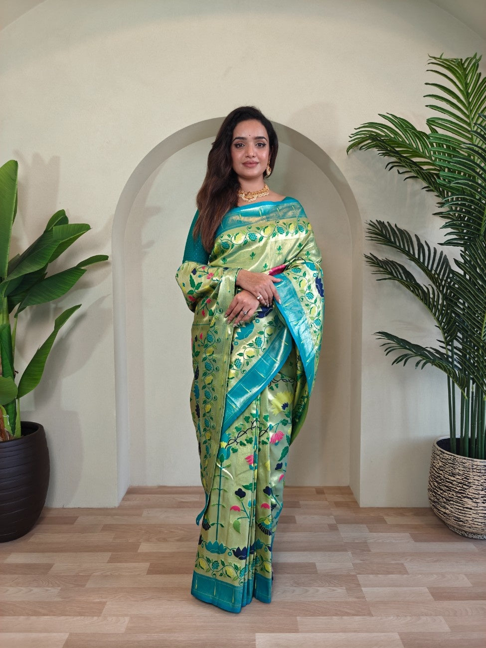 Paithani Weaving Saree