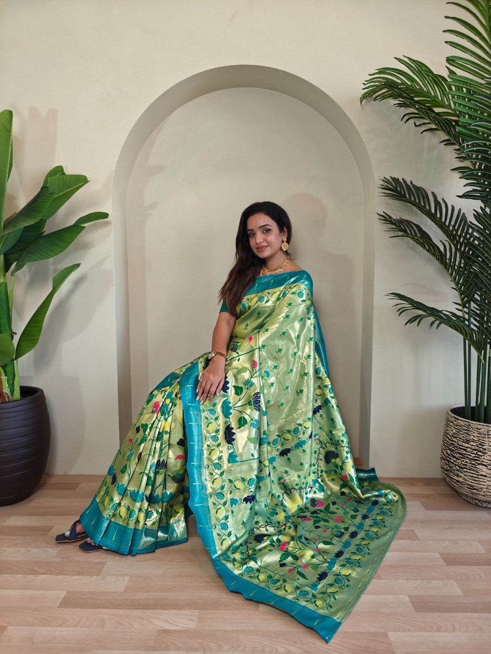 Paithani Weaving Saree