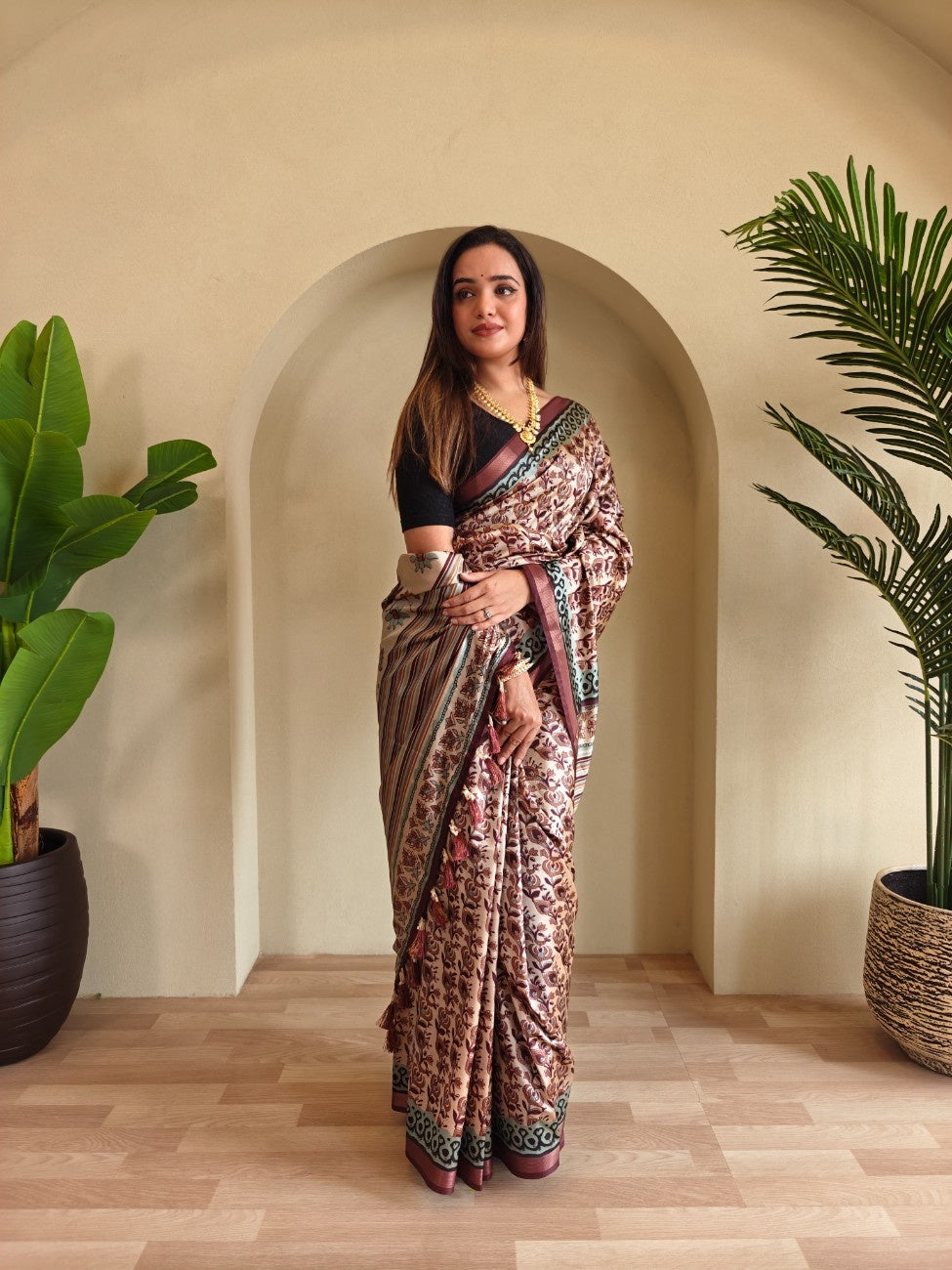 Viscose Dola Saree