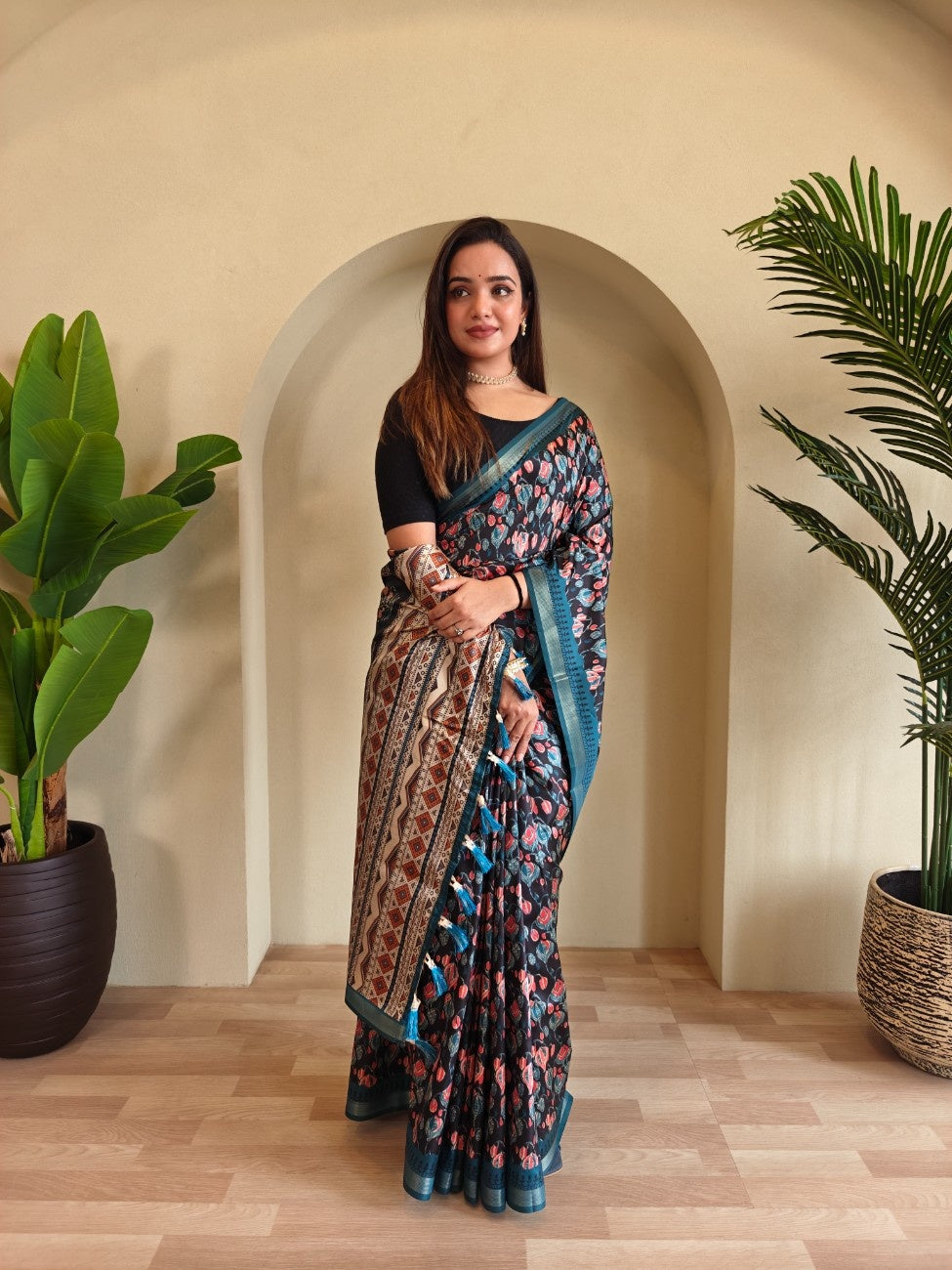 Viscose Dola Saree
