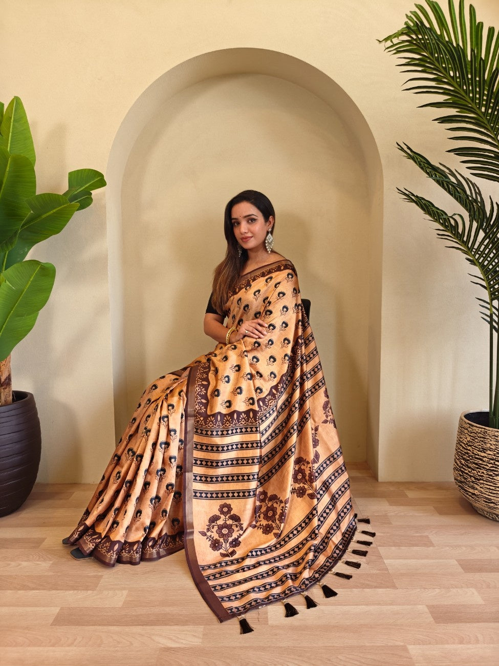 Viscose Dola Saree