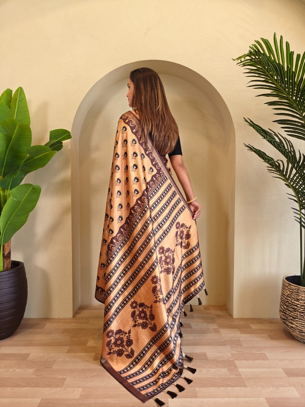 Viscose Dola Saree