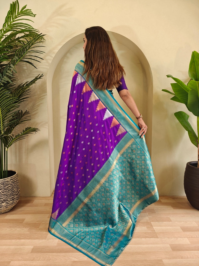 Kanchipuram Silk Saree With  Copper And Silver Zari Work Paired With a Beautifully Detailed Rich Pallu