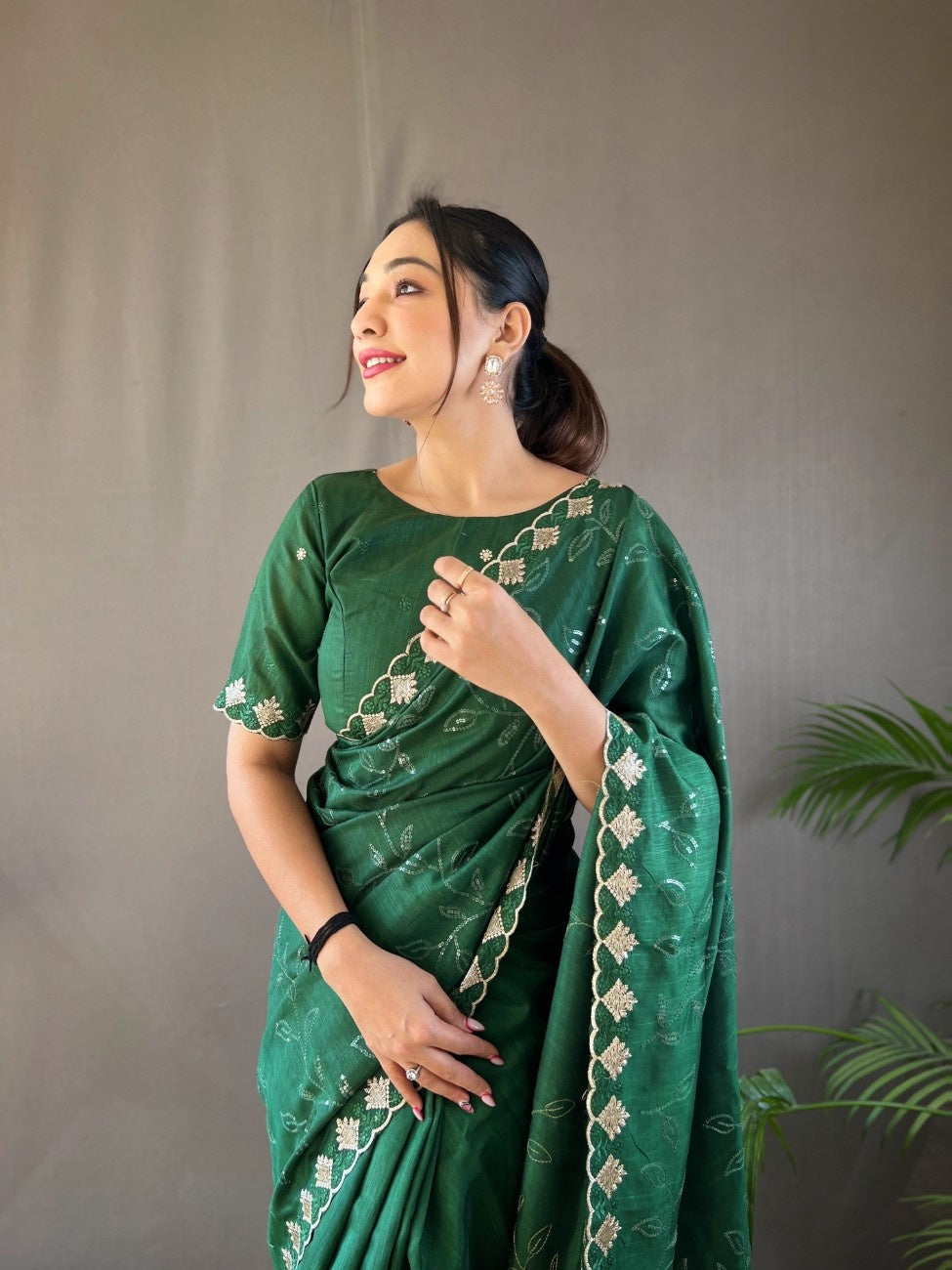 Pure Ruhi Silk & One Minute Ready-to-Wear Saree