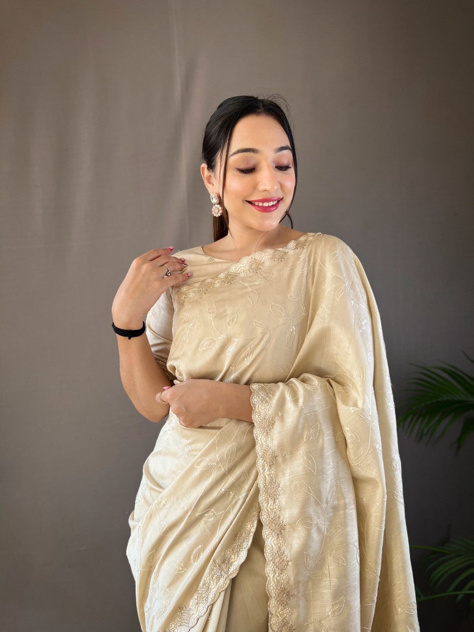 Pure Ruhi Silk & One Minute Ready-to-Wear Saree