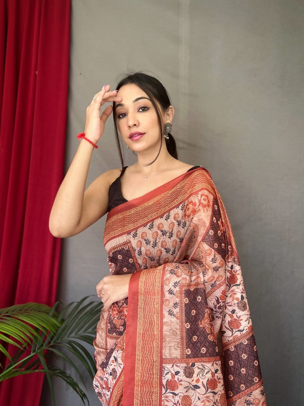 Cotton Sarees With Kashmiri Digital Print