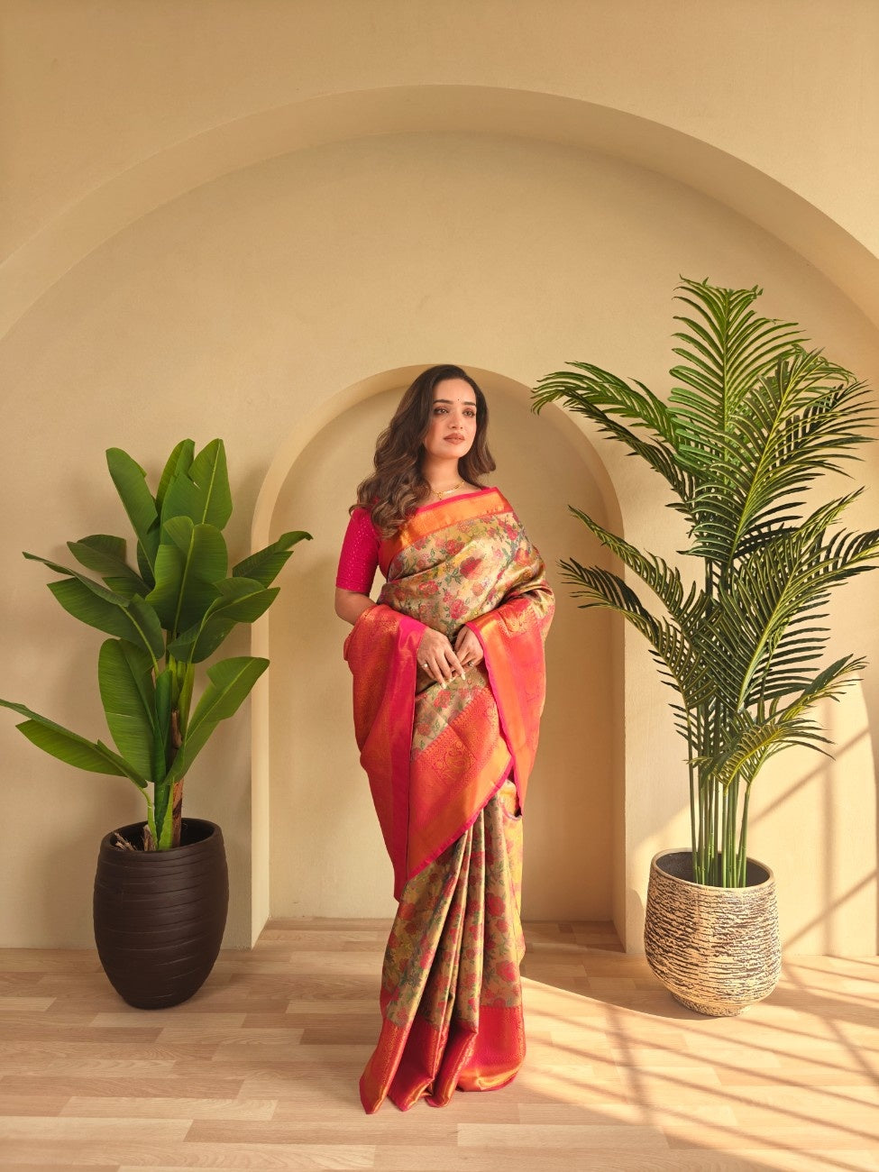 Kanchipuramm Silk With Golden zari weaving