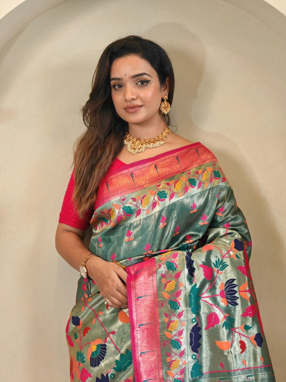Paithani Weaving Saree