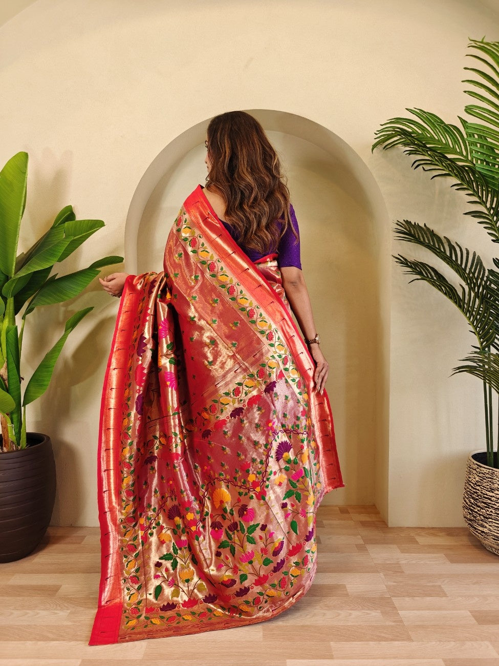 Paithani Weaving Saree