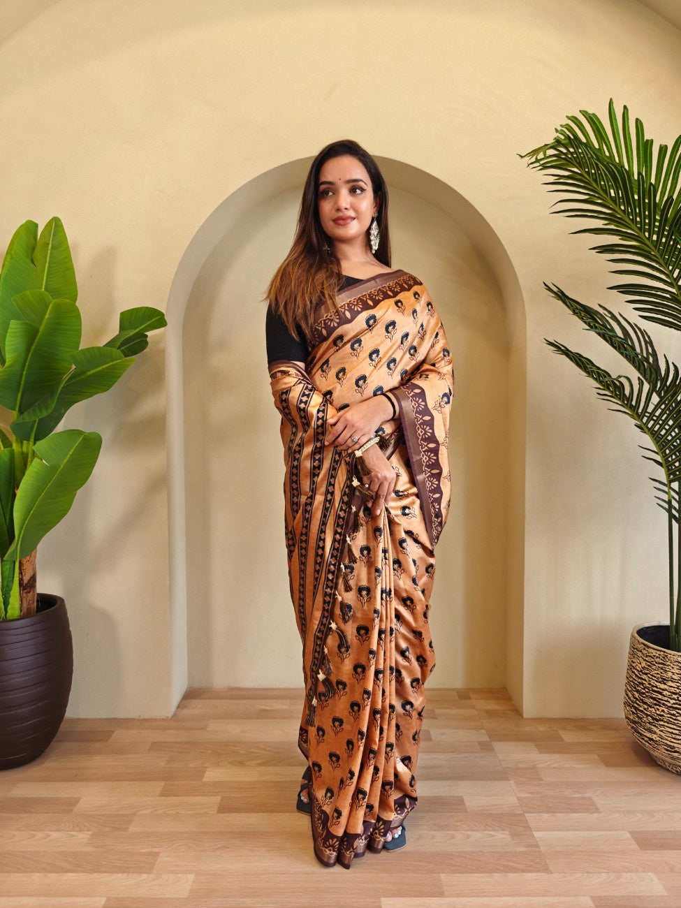 Viscose Dola Saree