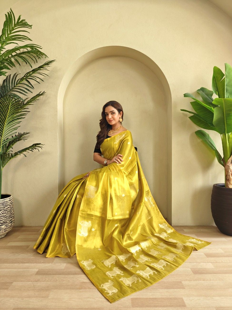 Premium Zari Tissue Weaving Saree