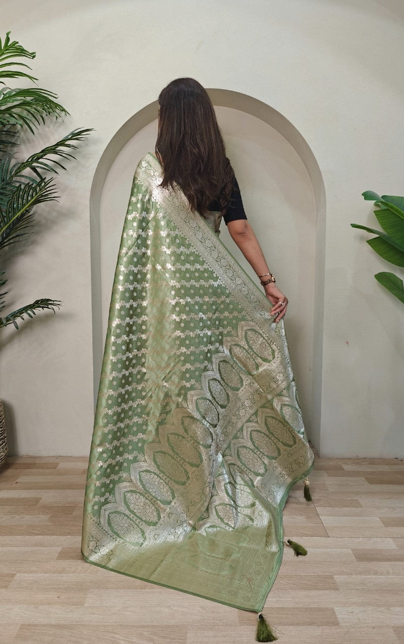Mushru Satin Silk Saree with leheriya weaving design