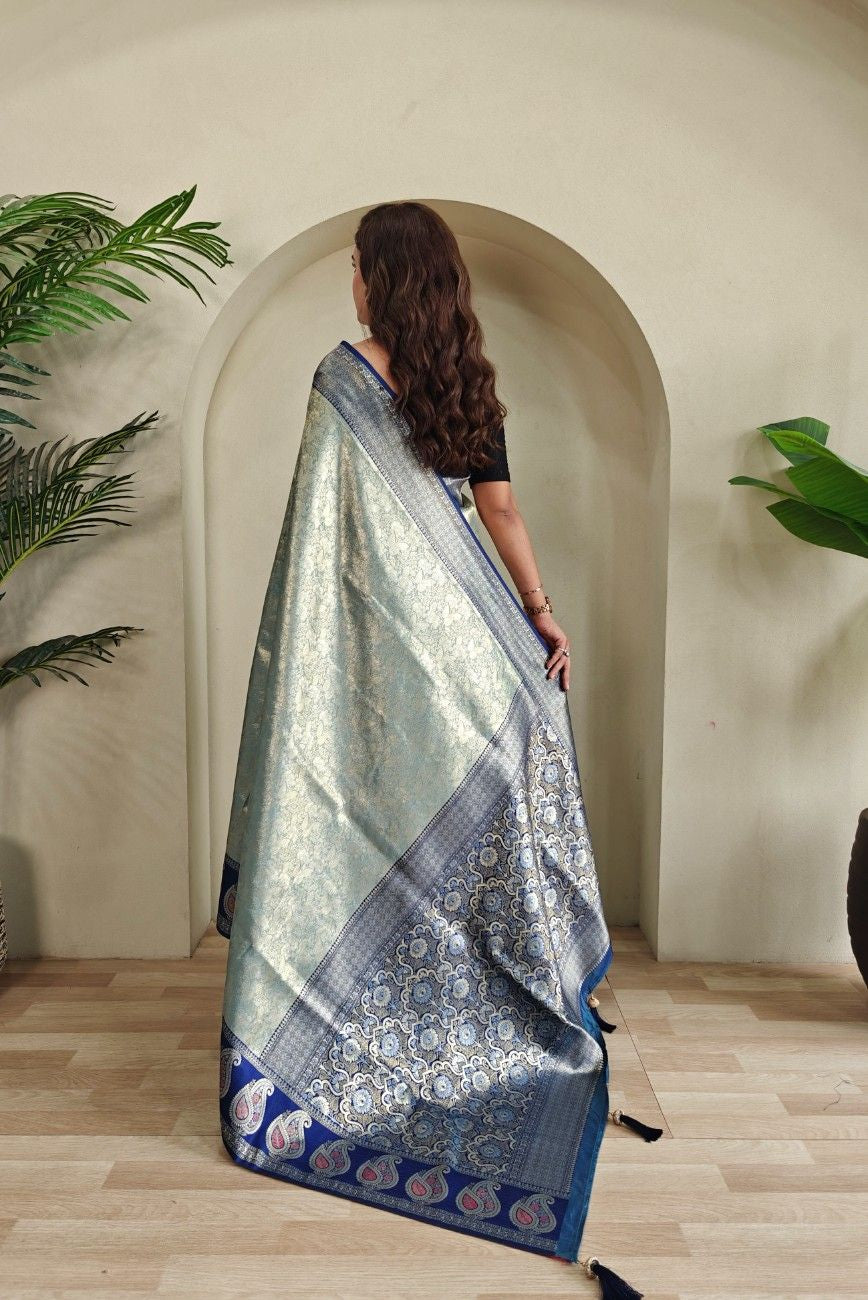 Zari Kanchi Silk Sarees with all-over self-weaving, contrast rich border