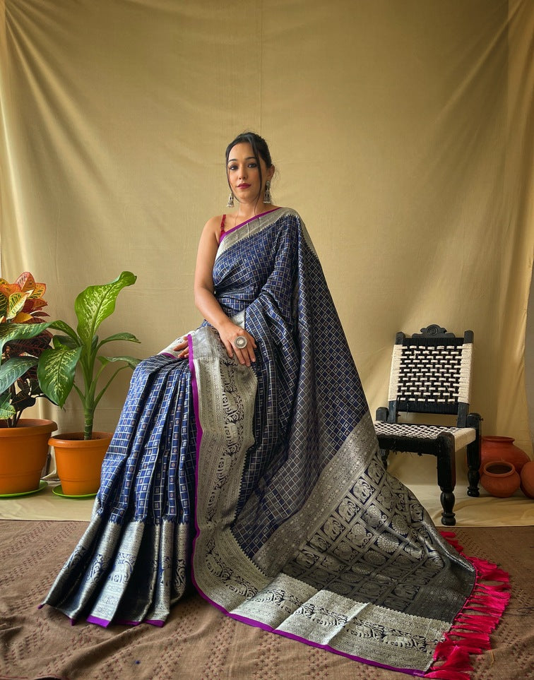 Premium Khicha Silk Saree with Silver Border, Weaving and Tassels