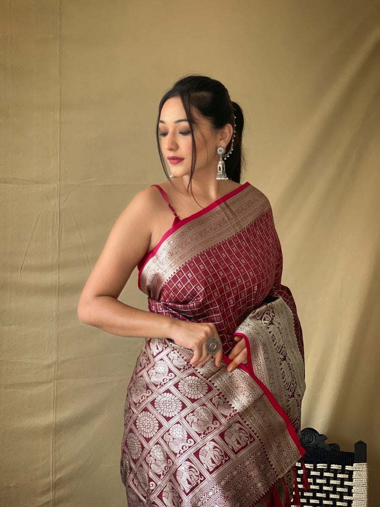 Premium Khicha Silk Saree with Silver Border, Weaving and Tassels