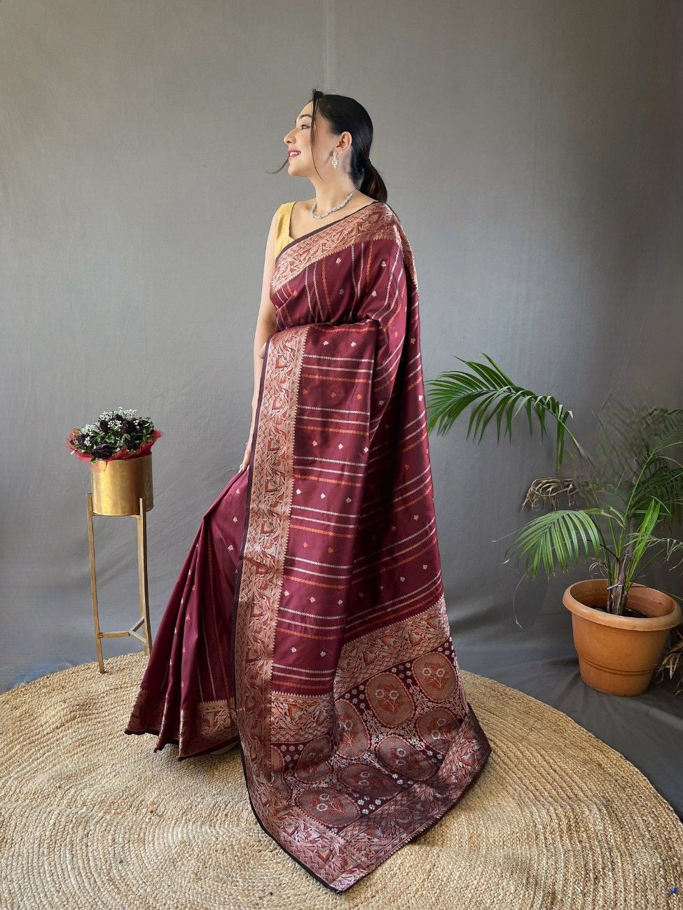 Pure Silk Saree With Lining Zari Weaving Design