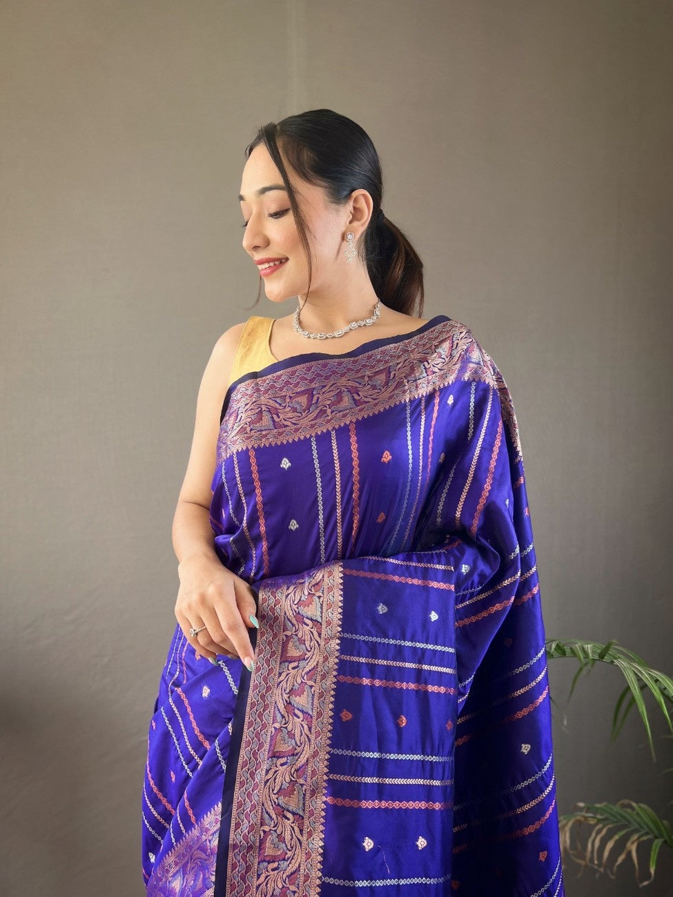 Pure Silk Saree With Lining Zari Weaving Design