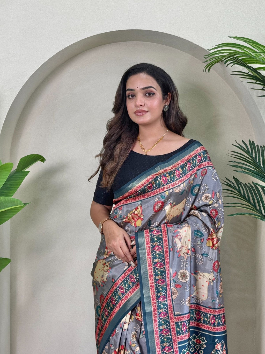 Premium Dola Viscose Saree With Digital Print and Zari border