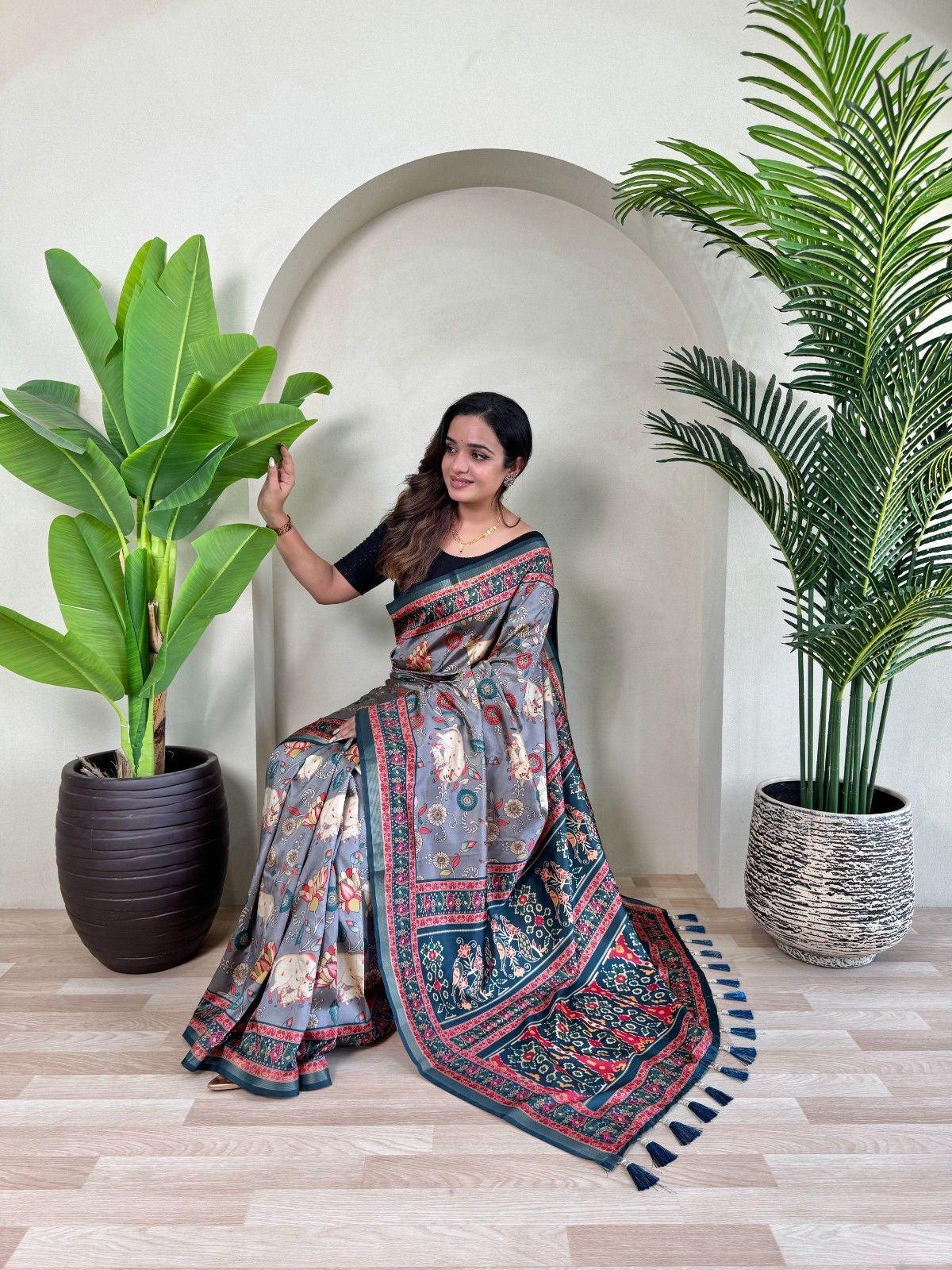 Premium Dola Viscose Saree With Digital Print and Zari border