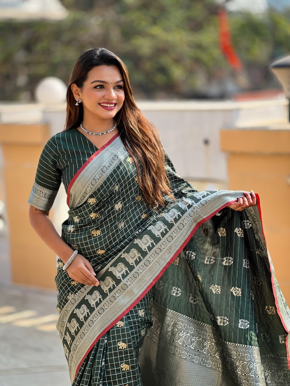 Premium Soft Silk Saree With traditional Pichwai Art