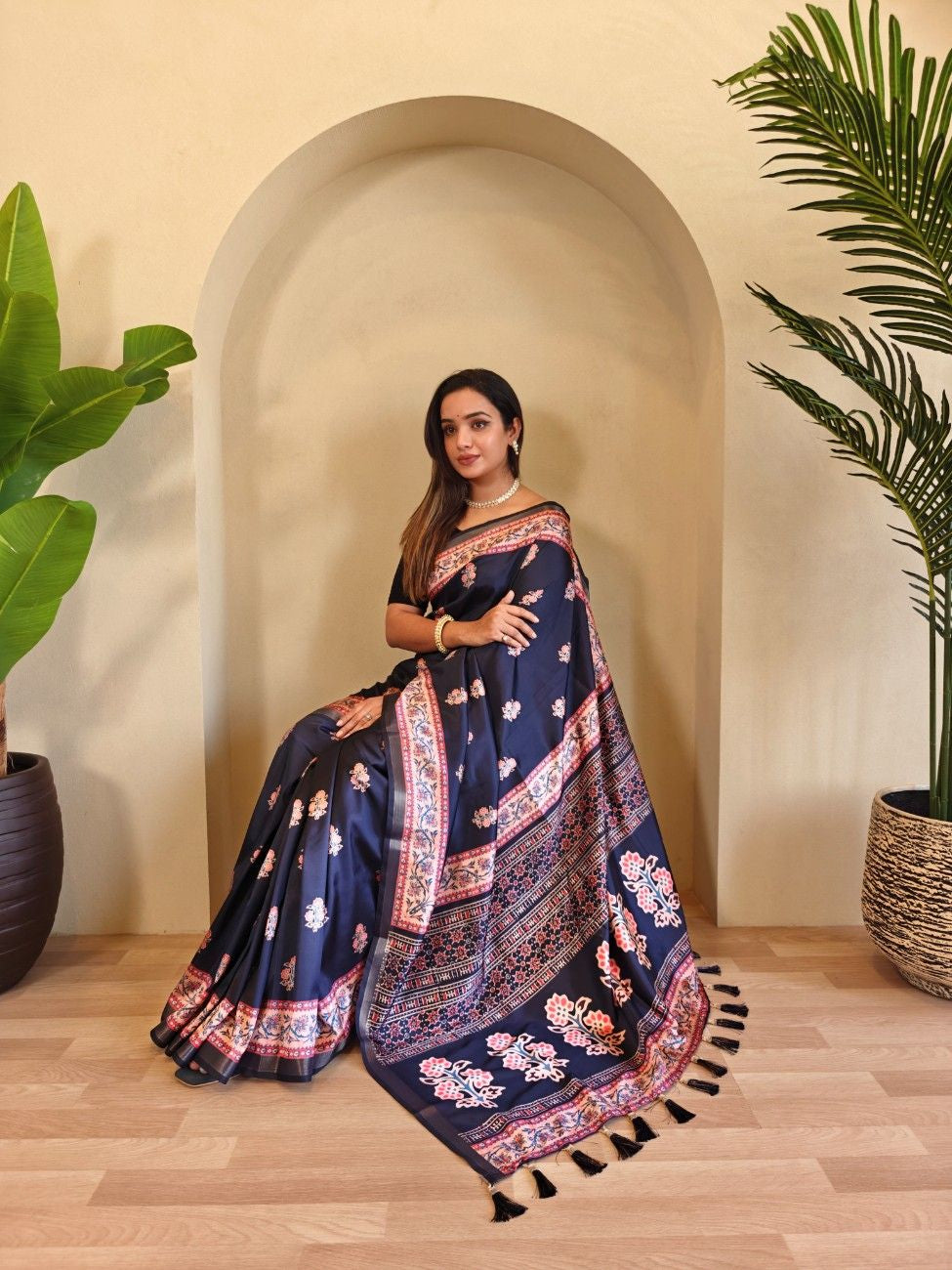 Viscose Dola Silk Saree