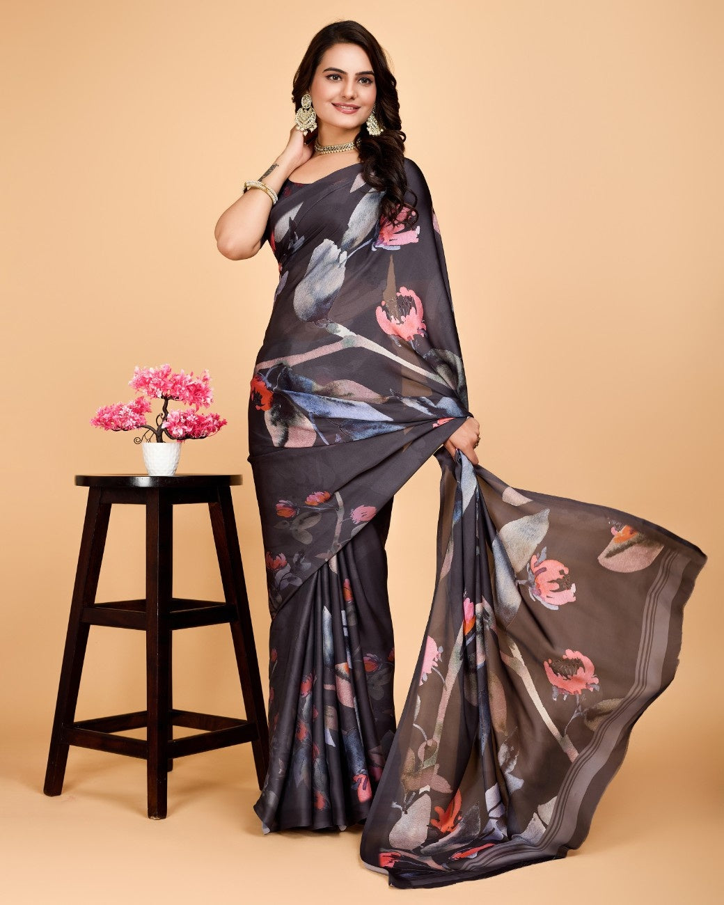 Georgette Saree with Elegant Floral Print