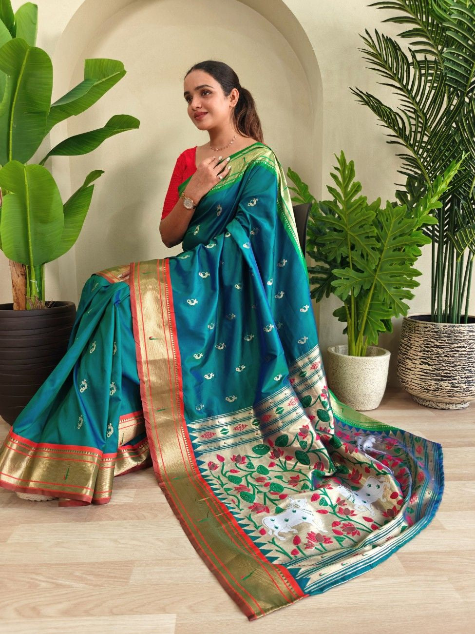 luxurious Silk Saree With Ganga Jamuna border And Pichwai motifs