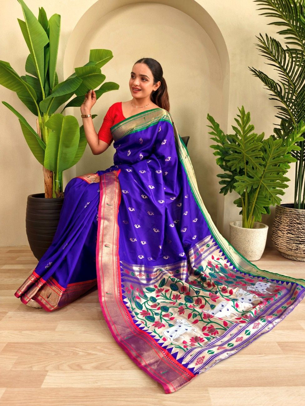 luxurious Silk Saree With Ganga Jamuna border And Pichwai motifs