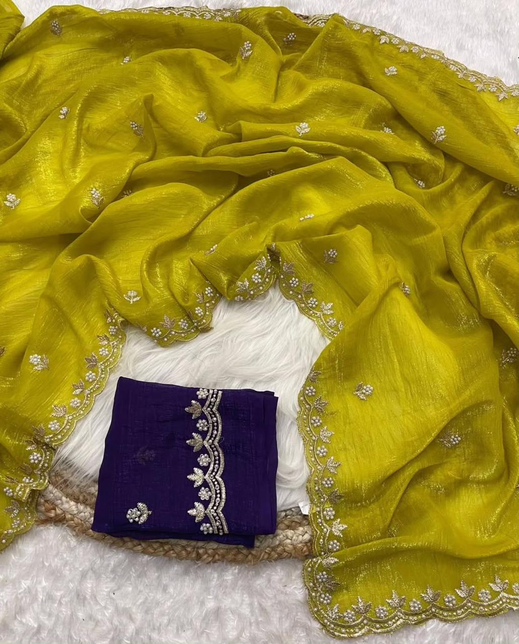 Crunchy Silk Saree with Embroidered Scalloped Border