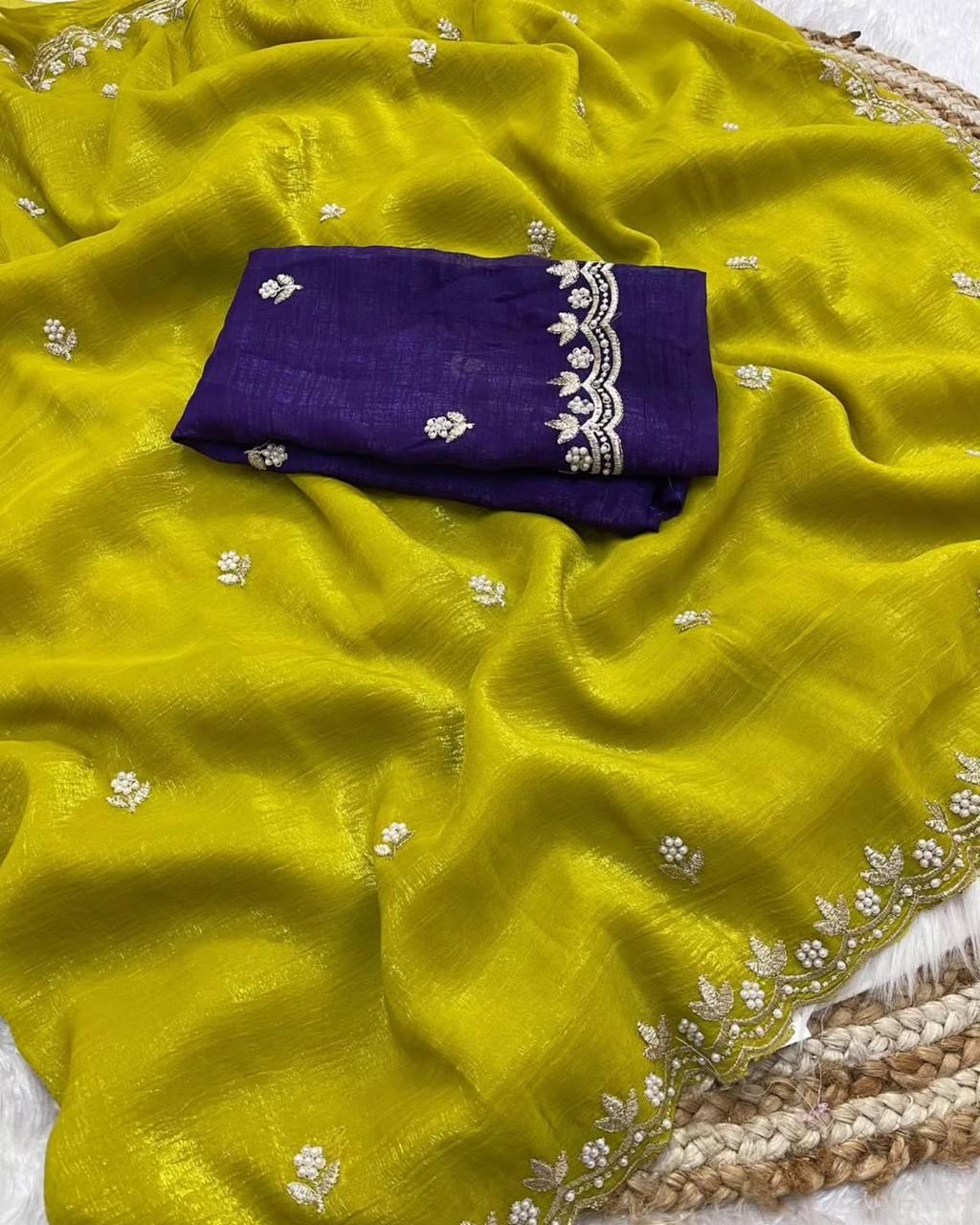 Crunchy Silk Saree with Embroidered Scalloped Border