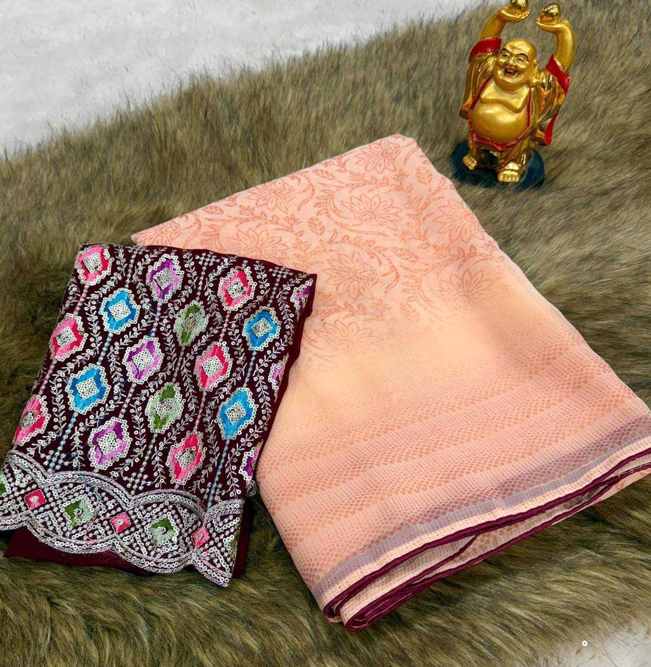 Georgette smoke print saree with elegant border piping paired