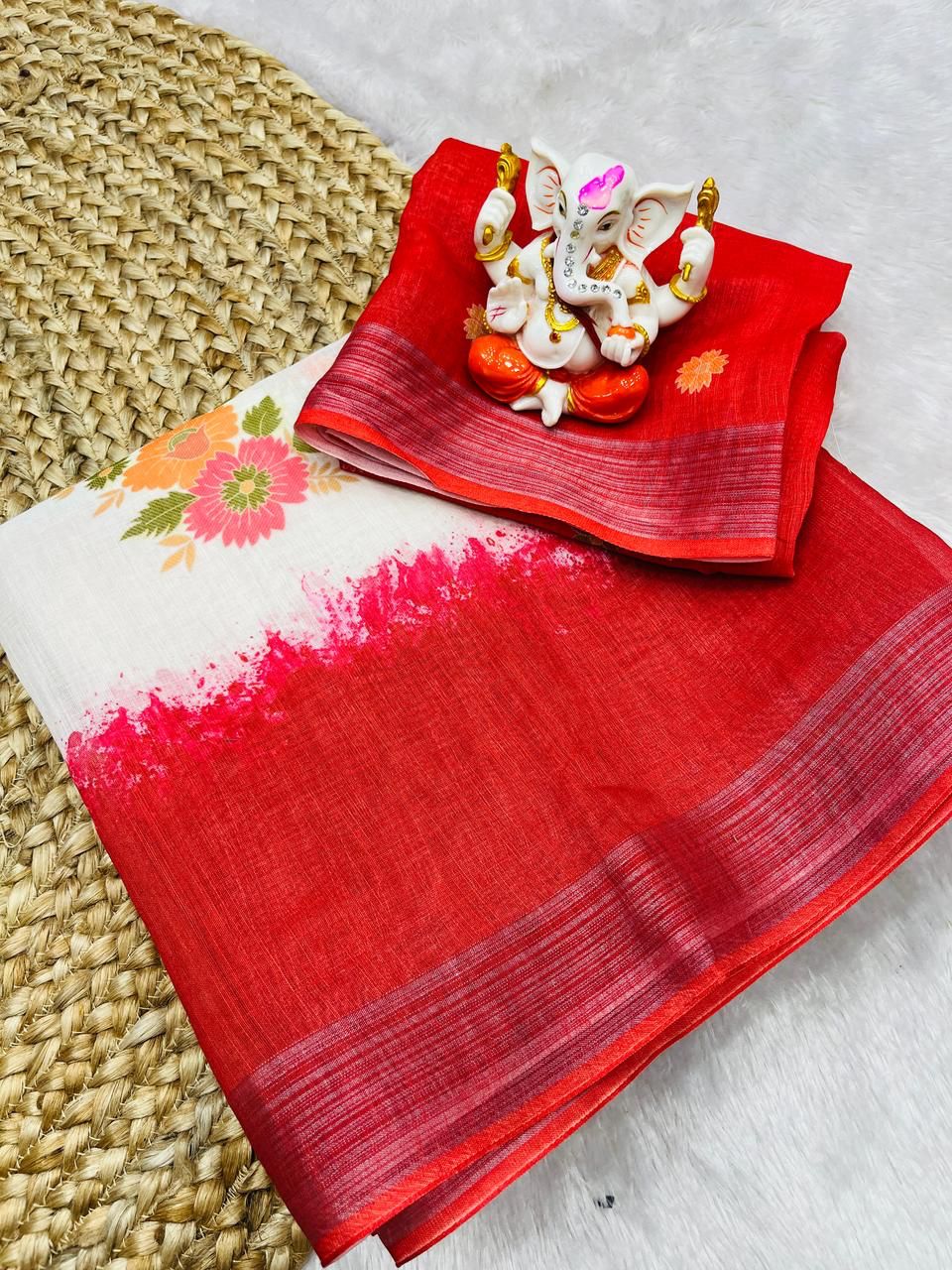 Soft Linen Cotton Saree With Digital Floral Print