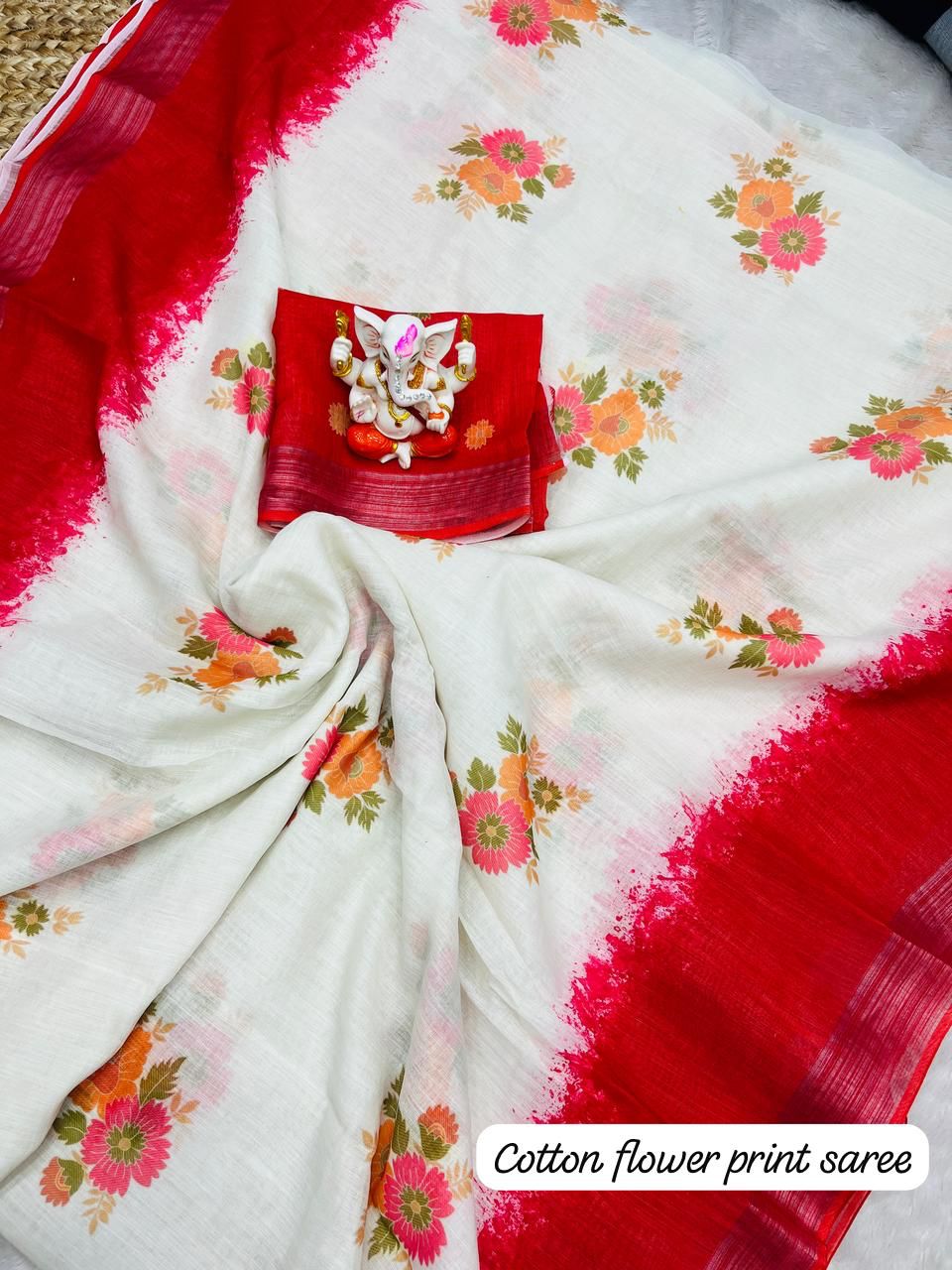 Soft Linen Cotton Saree With Digital Floral Print