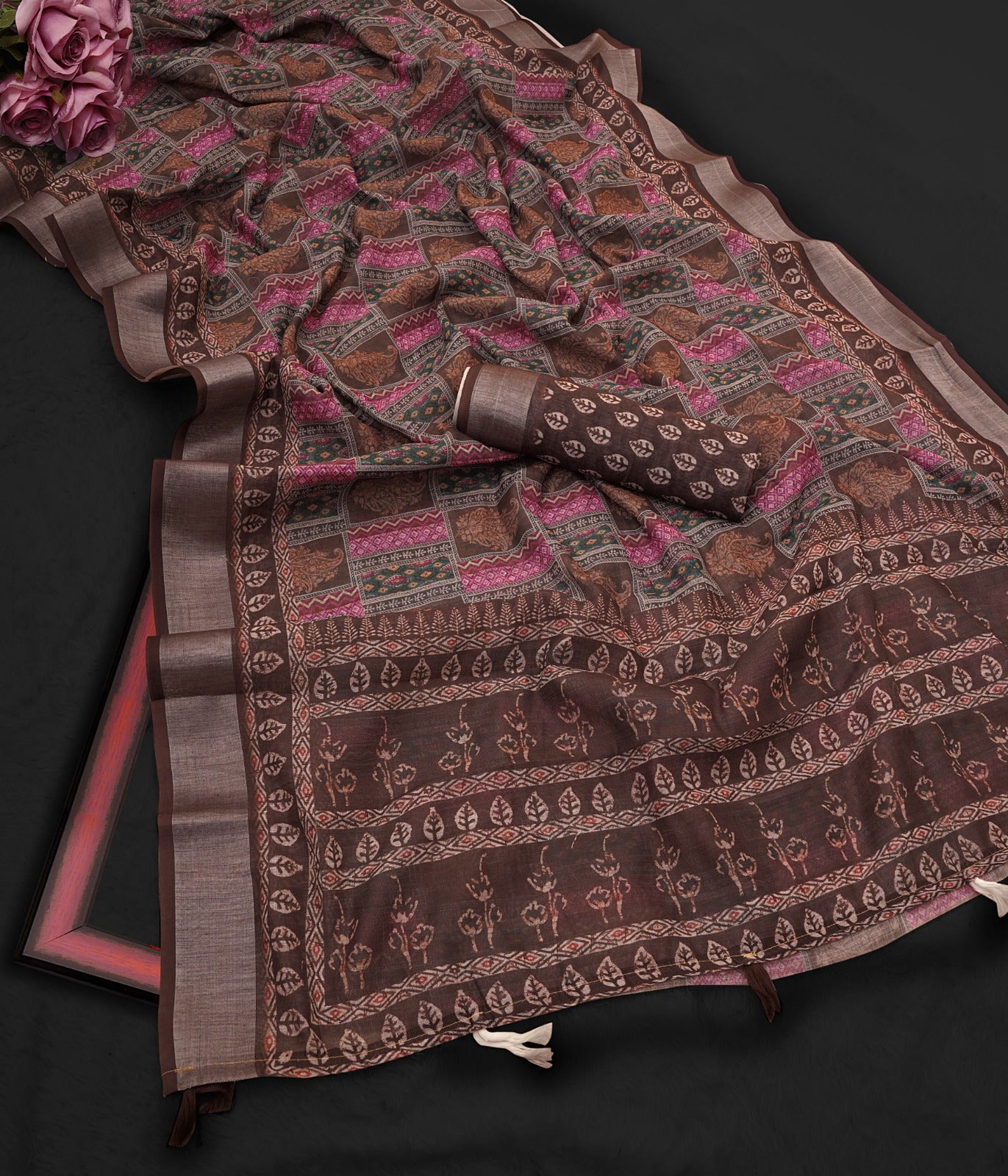 Premium Linen Cotton Digital Print Saree With Fancy Latkans