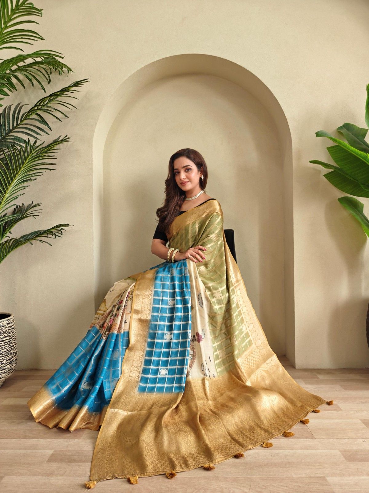 Georgette Weaving Saree with all-over digital prints, silver zari check pattern, rich pallu.