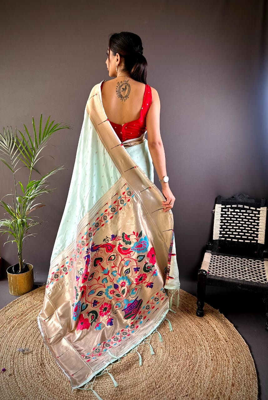 Pure Kanchipuram Silk Saree With Designer Pallu and Zari Border