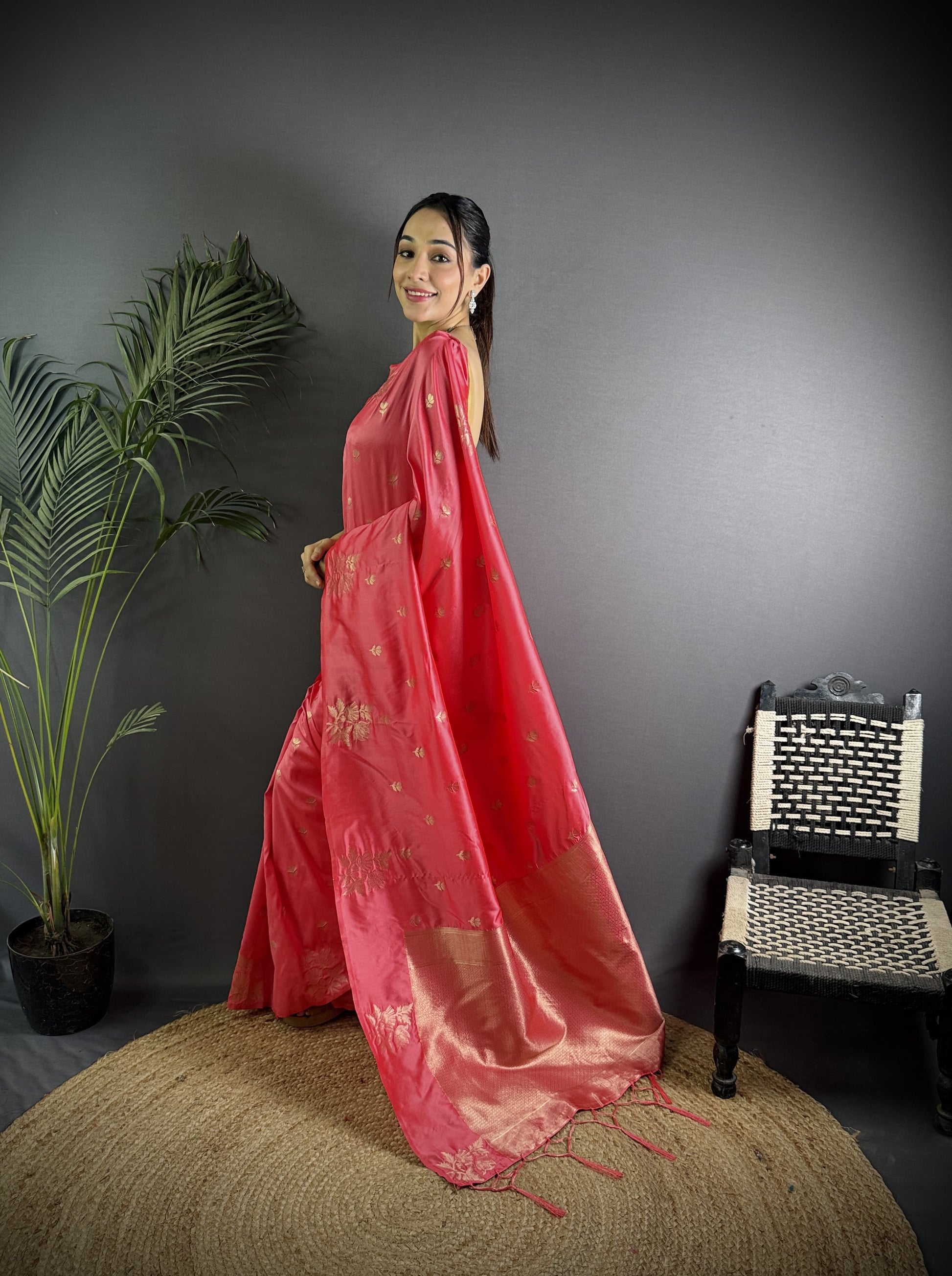 Premium Lichi Silk Saree With Beautiful Floral Weaving