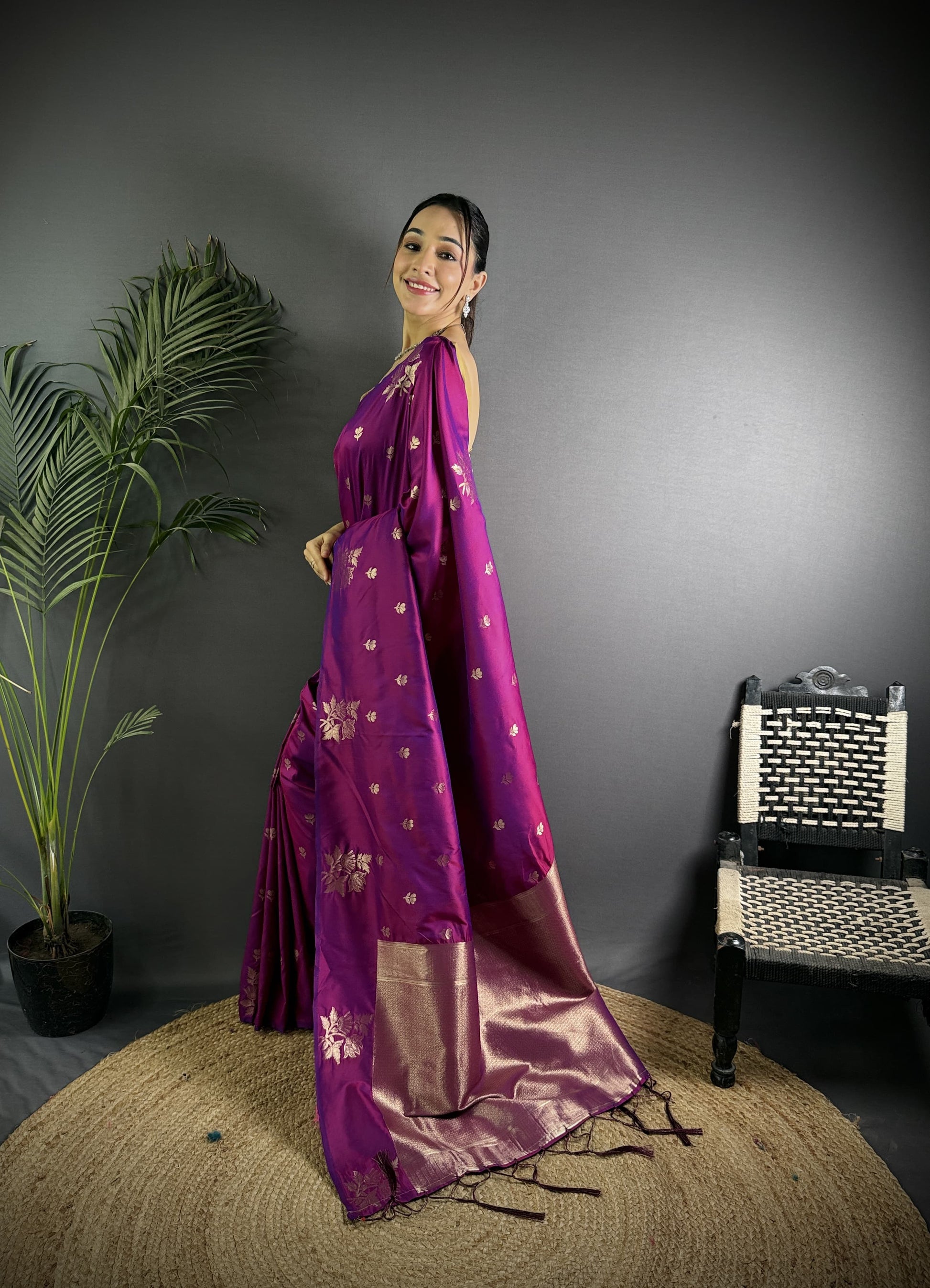 Premium Lichi Silk Saree With Beautiful Floral Weaving