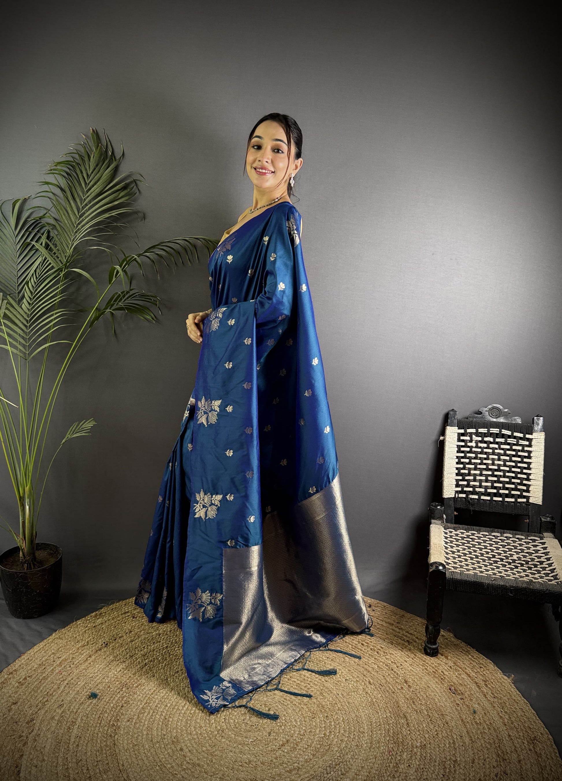 Premium Lichi Silk Saree With Beautiful Floral Weaving
